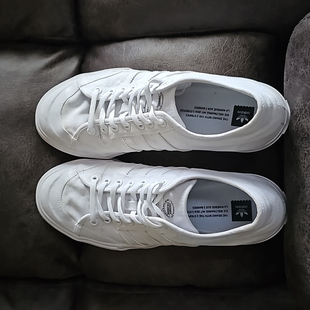 Adidas Mens 10 Matchcourt White Canvas Court Sneakers Shoes